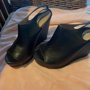 Steve Madden 7 1/2 open toe